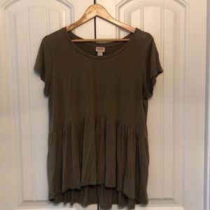 Peplum T-shirt.